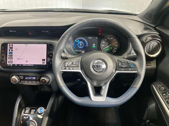 �y�n���h���X�C�b�`�z�n���h��������������ƂȂ��A�I�[�f�B�I���삪�ł���X�e�A�����O�X�C�b�`�t��