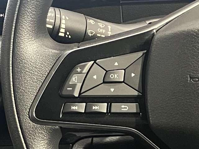 �y�n���h���X�C�b�`�z�n���h��������������ƂȂ��A�I�[�f�B�I���삪�ł���X�e�A�����O�X�C�b�`�t��