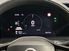 �ڥ᡼������˭�٤ʼ�ξ���󥳥�ƥ�Ĥ�ɽ�����롢�����ι⤤���Ū�ʣ���������顼�ǥ����ץ쥤�� 3