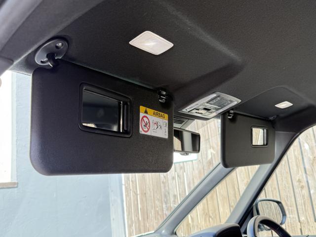ヴォクシー Ｓ－Ｚ　１オーナー　ＰＶＭ　ＢＳＭ　ＨＵＤ　ＡＣＣ　シートＨ　両ＰＳＤ　ＥＴＣ２．０　ＤＶＤ／ＣＤ　安心降車アシスト　アドバンストドライブ　トヨタチームメイト　ＬＥＤターンランプ　純正１７インチＡＷ　ドラレコ（65枚目）