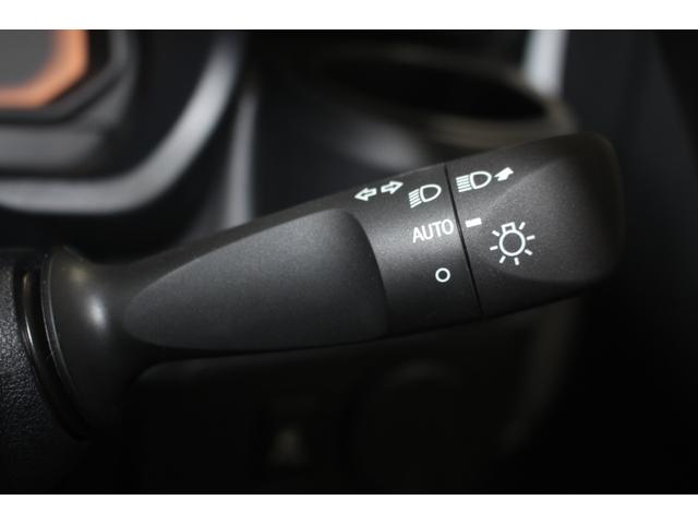 ミライース Ｌ　ＳＡＩＩＩ　登録済み未使用車　車検令和１０年１２月　衝突軽減　オートライト　アイドリングストップ　キーレスエントリー　ヘッドライトレベライザー　シャイニングホワイトパール（6枚目）