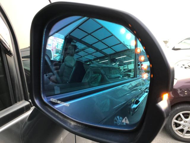 ステップワゴン ｅ：ＨＥＶスパーダ　プレミアムライン　メーカー保証　純正１１．４型ナビ＆１５型フリップダウンモニター　無限フルエアロ　無限グリル　無限ドアミラーレンズ　無限フロアマット　純正デジタルインナーミラー　ＨＤＭＩ入力端子　スマートキー×２（41枚目）