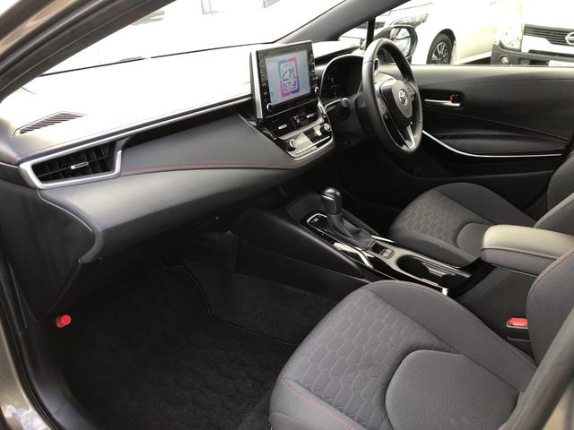 カローラスポーツ ハイブリッドＧ　Ｚ　１年保証　ディスプレイオーディオ　純正デジタルインナーミラー　フルセグ　バックカメラ　ｂｌｕｅｔｏｏｔｈ　ＥＴＣ　純正ドライブレコーダー　ブラインドスポットモニター（11枚目）