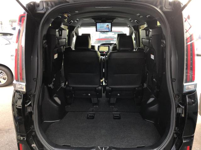 エスクァイア Ｇｉ　１年保証　純正１０型ナビ＆１２．１型フリップダウンモニター　モデリスタエアロ　前席シートヒーター　バックカメラ　ビルトインＥＴＣ　フルセグ　ｂｌｕｅｔｏｏｔｈ　ＤＶＤ再生　トヨタセーフティセンス（13枚目）