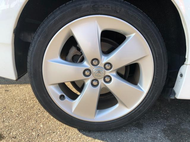 プリウス Ｓツーリングセレクション　純正ナビ　バックカメラ　ドライブレコーダー　前後コーナーセンサー　純正ＬＥＤヘッドライト　ワンセグ　ＤＶＤ再生　ビルトインＥＴＣ　プッシュスタート＆スマートキー（34枚目）