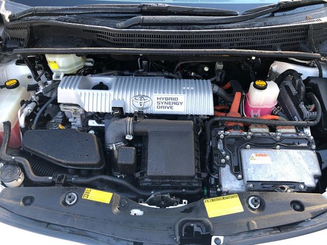 プリウス Ｓツーリングセレクション　純正ナビ　バックカメラ　ドライブレコーダー　前後コーナーセンサー　純正ＬＥＤヘッドライト　ワンセグ　ＤＶＤ再生　ビルトインＥＴＣ　プッシュスタート＆スマートキー（37枚目）