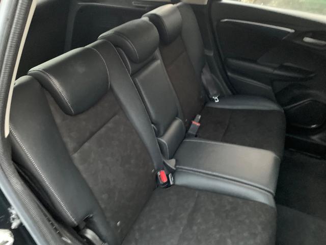 シャトル ハイブリッドＸ　ナビＴＶ　Ｂカメラ　スマートキー×２　　Ｂｌｕｅｔｏｏｔｈ　　ＥＴＣ（14枚目）