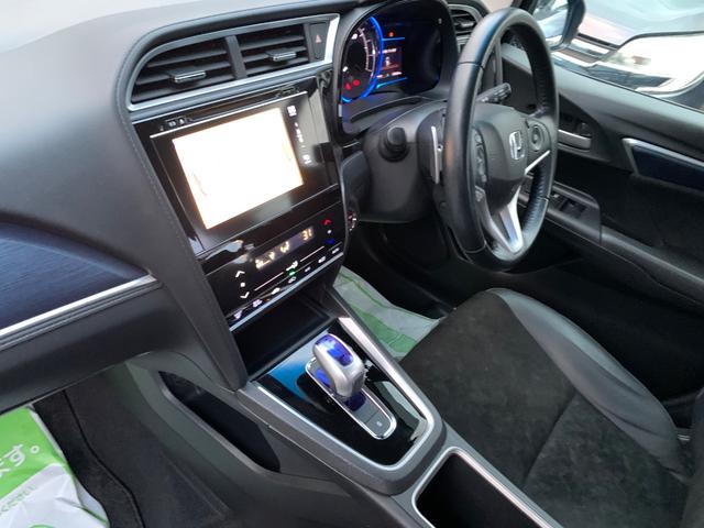 シャトル ハイブリッドＸ　ナビＴＶ　Ｂカメラ　スマートキー×２　　Ｂｌｕｅｔｏｏｔｈ　　ＥＴＣ（16枚目）