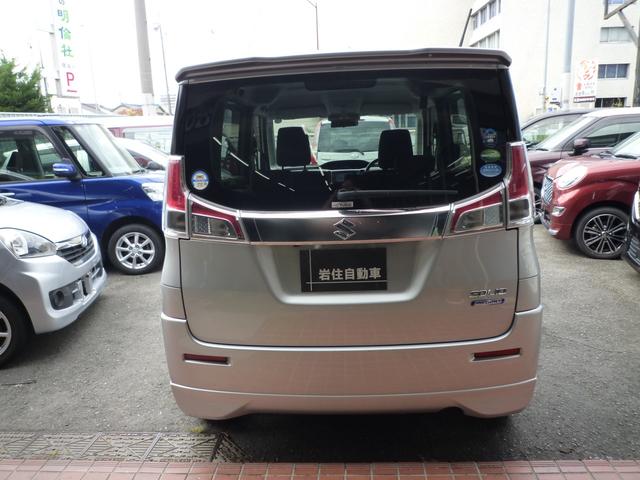 ソリオ ハイブリッドMX デュアルカメラブレーキサポート ストラーダナビ フルセグテレビ バックカメラ オートスライドドア プッシュスタート スマートキー サイドエアバック(3枚目)