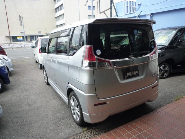 ソリオ ハイブリッドMX デュアルカメラブレーキサポート ストラーダナビ フルセグテレビ バックカメラ オートスライドドア プッシュスタート スマートキー サイドエアバック(9枚目)