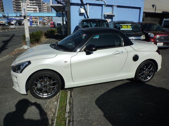 コペン ＧＲ　スポーツ　純正ナビ　フルセグテレビ　バックカメラ　Ｂｌｕｅｔｏｏｔｈ・ＵＳＢ・ＨＤＭＩ接続　純正ＨＫＳマフラー　専用ＢＢＳアルミホイール　専用サスペンション　専用ＭＯＭＯハンドル　専用レカロシート（5枚目）