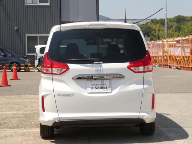 フリード＋ Ｇブラックスタイル　当社試乗車９インチ純正ナビ３カメドラレコＥＴＣバックカメラ両側電動スライドドアアダプティブクルーズコントロールシートヒーターＢｌｕｅｔｏｏｔｈ接続フルセグＴＶ１５インチ純正１５インチアルミホイール（14枚目）