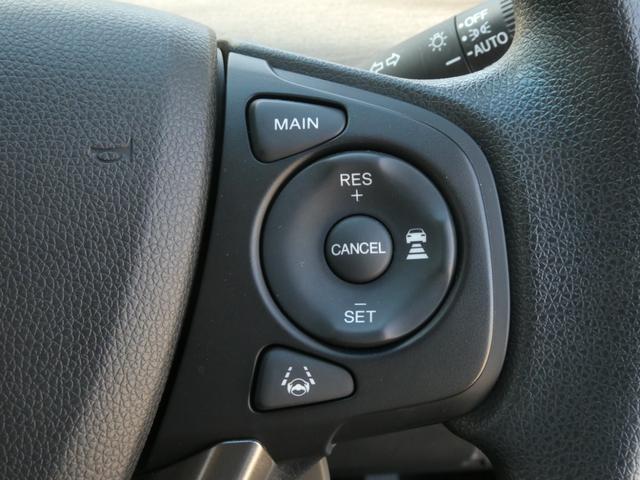 フリード＋ Ｇブラックスタイル　当社試乗車９インチ純正ナビ３カメドラレコＥＴＣバックカメラ両側電動スライドドアアダプティブクルーズコントロールシートヒーターＢｌｕｅｔｏｏｔｈ接続フルセグＴＶ１５インチ純正１５インチアルミホイール（17枚目）
