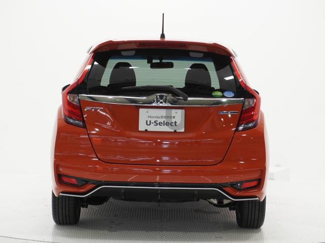 フィットハイブリッド Ｓパッケージ　ワンオーナー　７インチナビ　バックカメラ　ドラレコ　ＥＴＣ　クルーズコントロール　Ｂｌｕｅｔｏｏｔｈ　ＵＳＢ入力端子　ＬＥＤヘッドライト　パドルシフト　横滑り防止装置　禁煙車　純正アルミホイール（14枚目）