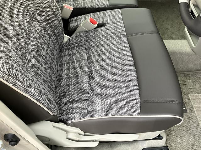 アルトラパンＬＣ ＬＣ　ＨＹＢＲＩＤ　Ｌ　６型　走行４１キロ展示車アップ（36枚目）