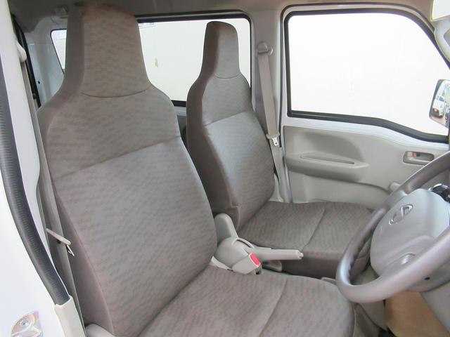 DX (走行3.9万キロ)社外ナビ ワンセグTV ETC バックカメラ 禁煙車 キーレスエントリー(27枚目)