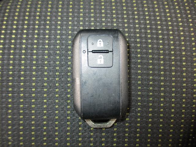 ジムニーシエラ ＪＣ　４ＷＤ　社外ＳＤナビ＆フルセグＴＶ　Ｂカメラ　純正ＡＷ　ＬＥＤヘッドライト　スマートキー　クルコン　前席シートヒーター　オートライト　ドラレコ　電動格納ミラー　衝突被害軽減ブレーキ（14枚目）