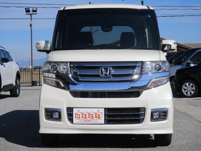 Ｎ－ＢＯＸカスタム ＧターボＬパッケージ　ターボ　両側電動ドア　純正ＳＤナビ／ＣＤ＆フルセグＴＶ　Ｂカメラ　純正エアロ＆ＡＷ　ＨＩＤ　スマートキー　ＥＴＣ　クルコン　オートライト　電動格納ミラー　オートＡＣ　衝突被害軽減ブレーキ（5枚目）