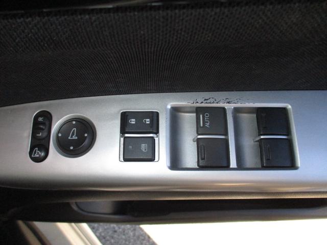 Ｎ－ＢＯＸカスタム ＧターボＬパッケージ　ターボ　両側電動ドア　純正ＳＤナビ／ＣＤ＆フルセグＴＶ　Ｂカメラ　純正エアロ＆ＡＷ　ＨＩＤ　スマートキー　ＥＴＣ　クルコン　オートライト　電動格納ミラー　オートＡＣ　衝突被害軽減ブレーキ（20枚目）