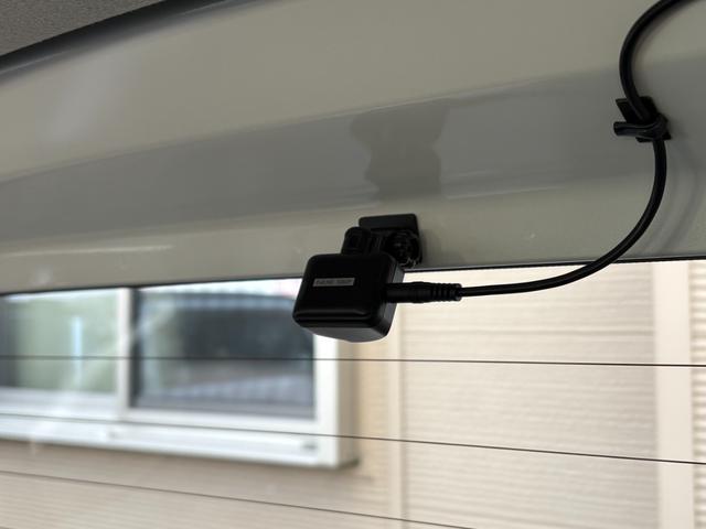 スペーシアカスタム ハイブリッドXSターボ 純正9インチSDナビ フルセグTV Bluetooth 全方位モニター 前後ドライブレコーダー HUD ETC 前席シートヒーター 後席サーキュレーター 両側電動スライド スズキセーフティサポート(9枚目)