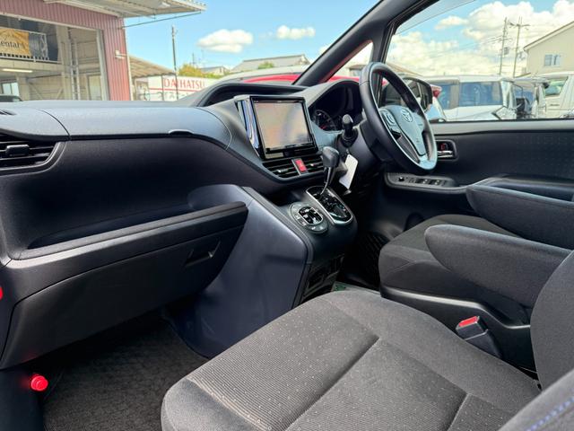 ヴォクシー V ワンオーナー 禁煙車 9インチSDナビ フルセグTV Bluetooth バックカメラ 両側電動スライドドア LEDヘッドランプ ETC セーフティセンス 衝突軽減ブレーキ クルーズコントロール(34枚目)