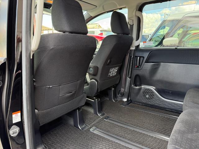 ヴォクシー V ワンオーナー 禁煙車 9インチSDナビ フルセグTV Bluetooth バックカメラ 両側電動スライドドア LEDヘッドランプ ETC セーフティセンス 衝突軽減ブレーキ クルーズコントロール(36枚目)