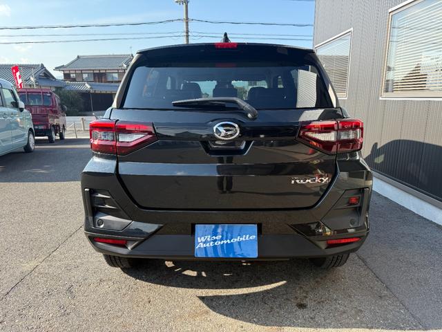 ロッキー プレミアムG 4WD ターボ ワンオーナー 禁煙車 9インチディスプレイオーディオ パノラマモニター 前席シートヒーター 衝突被害軽減システム アダプティブクルーズ 寒冷地仕様 LEDヘッド&フォグ 電動パーキング(21枚目)