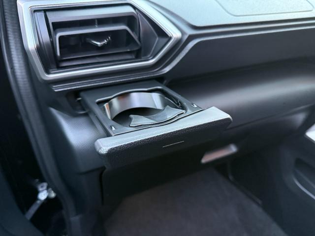 ロッキー プレミアムG 4WD ターボ ワンオーナー 禁煙車 9インチディスプレイオーディオ パノラマモニター 前席シートヒーター 衝突被害軽減システム アダプティブクルーズ 寒冷地仕様 LEDヘッド&フォグ 電動パーキング(37枚目)