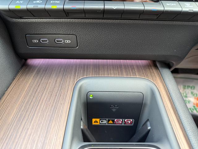 タイプＣ電源　置くだけ充電