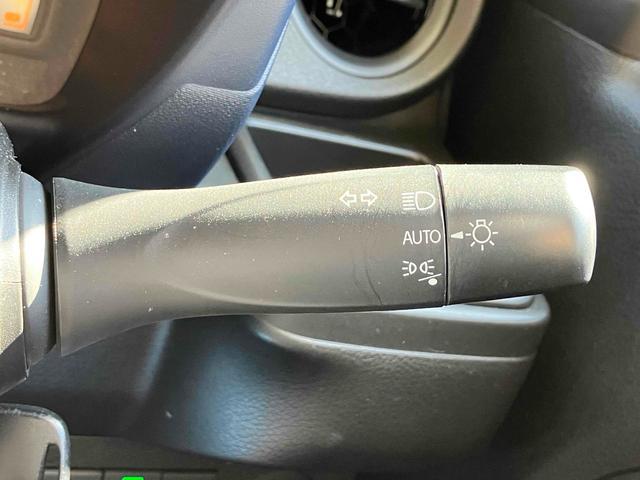 アルト L 社外AW ETC バックカメラ ナビ TV クリアランスソナー レーンアシスト 衝突被害軽減システム オートライト キーレスエントリー アイドリングストップ 電動格納ミラー シートヒーター CVT(9枚目)