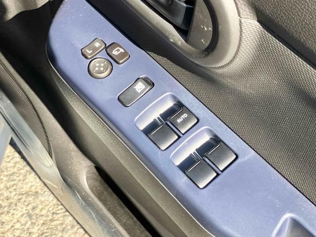 アルト L 社外AW ETC バックカメラ ナビ TV クリアランスソナー レーンアシスト 衝突被害軽減システム オートライト キーレスエントリー アイドリングストップ 電動格納ミラー シートヒーター CVT(45枚目)