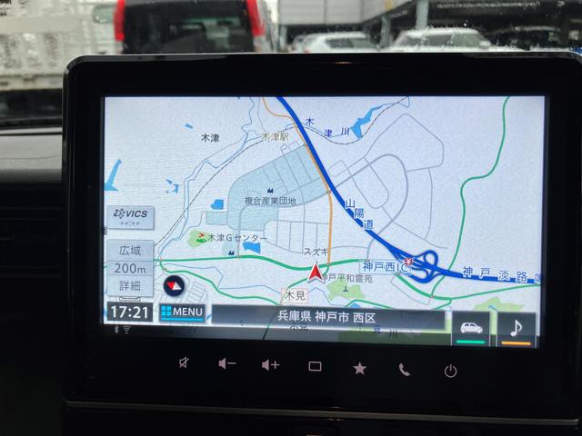 スペーシアギア ギア　ＨＹＢＲＩＤ　ＸＺターボ　３型　４ＷＤ衝突被害軽減ブレ　バックカメラ　オートライト　Ｂｌｕｅｔｏｏｔｈ　両側電動スライドドア　プッシュスタート　純正ナビ　オートエアコン　スズキセーフティーサポート　衝突被害軽減システム　横滑り防止機能　アイドリングストップ（10枚目）