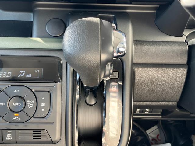 スペーシアギア ギア　ＨＹＢＲＩＤ　ＸＺ　後席両側パワースライドドア　ＬＥＤ　デュアルセンサーブレーキＩＩ｜後退時ブレーキサポート｜ヘッドアップディスプレイ｜シートヒーター｜電動パーキングブレーキ｜ＬＥＤヘッドランプ｜ステアリングヒーター｜マルチユースフラップ｜（42枚目）