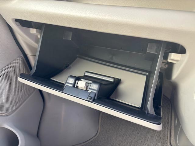 エブリイワゴン ＰＺターボ　標準ルーフ　６型　バックカメラ付　ＬＥＤライト　デュアルカメラブレーキ｜後席左側ワンアクションパワースライドドア｜１４インチアルミホイール｜バックカメラ付ディスプレイオーディオ｜運転席シートヒーター｜（32枚目）