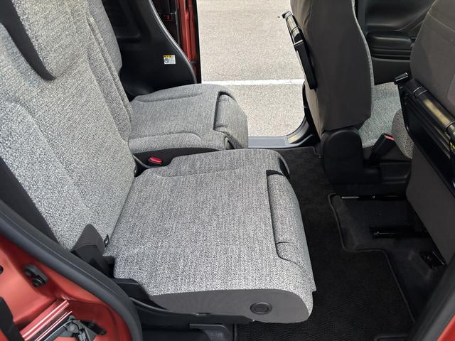 スペーシア ＨＹＢＲＩＤ　Ｘ　全方位モニター付ナビ　ＬＥＤヘッドランプ　デュアルセンサーブレーキＩＩ｜後席両側ワンアクションパワースライド｜オートライトシステム｜マルチユースフラップ｜スリムサーキュレーター｜パーソナルテーブル｜（64枚目）