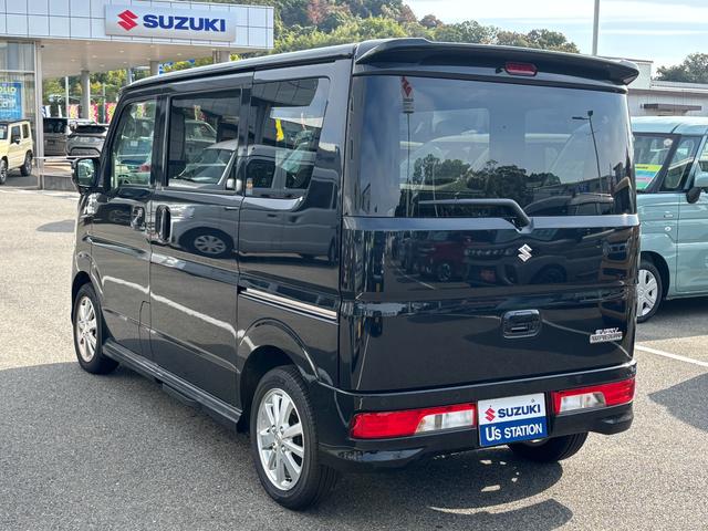 ご購入後安心してお乗りいただくため納車前に法定点検を実施します。心を込めて整備いたします。