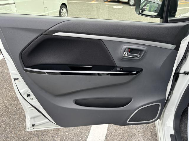 ワゴンＲスティングレー スティングレー　Ｘ　ＭＨ４４型　４型　衝突被害軽減ブレーキ　レーダーブレーキサポート｜ディスチャージヘッドランプ｜オートライトシステム｜フルオートエアコン｜キーレスプッシュスタートシステム｜電動格納式ドアミラー｜運転席シートヒーター｜（34枚目）