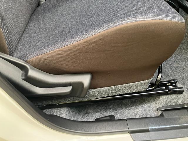 アルト Ｌ　２型前後衝突被害軽減ブレーキ　デュアルカメラブレーキサポート、後退時ブレーキサポート、オートクルーズ、オートエアコン、キーレスプッシュエンジンスタート、両側電動格納ミラー、オートライト、運転席シートヒーター、ひじ掛け（44枚目）