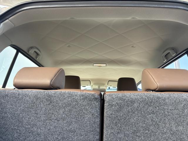 アルトラパンＬＣ ＬＣ　Ｘ　４型　衝突被害軽減ブレーキ　全方位モニター付ナビ　デュアルカメラブレーキ｜全方位モニター用カメラパッケージ｜ＬＥＤヘッドランプ｜バニティミラー｜運転席・助手席シートヒーター｜ＵＳＢ電源ソケット｜（12枚目）