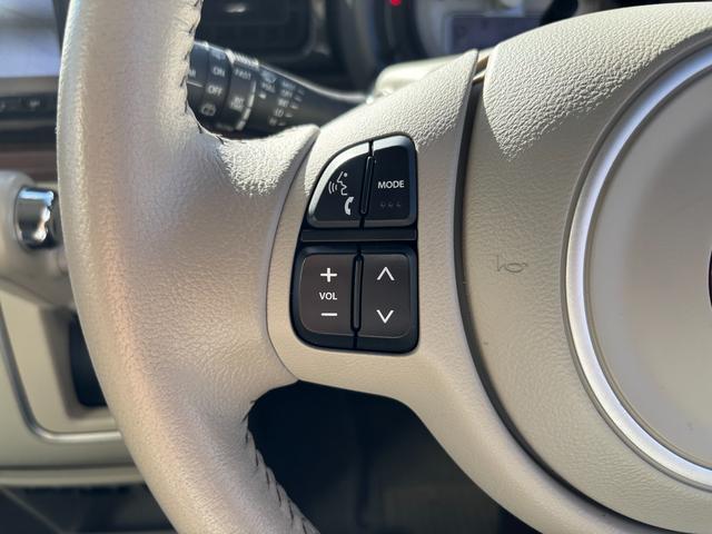 アルトラパンＬＣ ＬＣ　Ｘ　４型　衝突被害軽減ブレーキ　全方位モニター付ナビ　デュアルカメラブレーキ｜全方位モニター用カメラパッケージ｜ＬＥＤヘッドランプ｜バニティミラー｜運転席・助手席シートヒーター｜ＵＳＢ電源ソケット｜（16枚目）