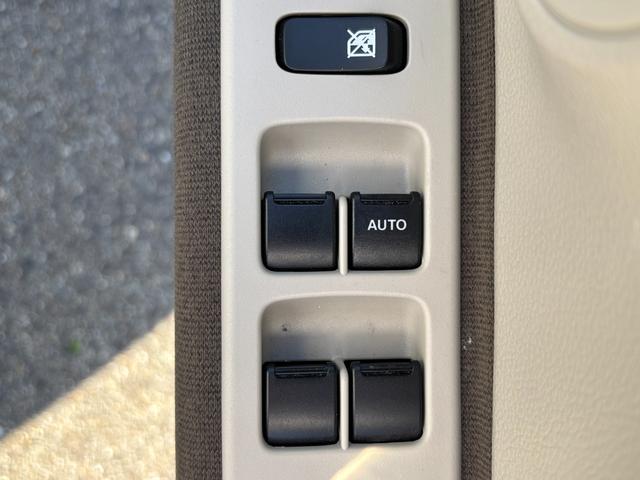 アルトラパンＬＣ ＬＣ　Ｘ　４型　衝突被害軽減ブレーキ　全方位モニター付ナビ　デュアルカメラブレーキ｜全方位モニター用カメラパッケージ｜ＬＥＤヘッドランプ｜バニティミラー｜運転席・助手席シートヒーター｜ＵＳＢ電源ソケット｜（30枚目）