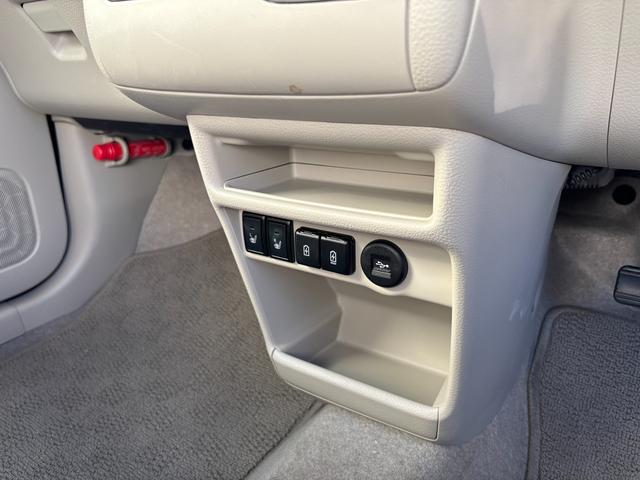 アルトラパンＬＣ ＬＣ　Ｘ　４型　衝突被害軽減ブレーキ　全方位モニター付ナビ　デュアルカメラブレーキ｜全方位モニター用カメラパッケージ｜ＬＥＤヘッドランプ｜バニティミラー｜運転席・助手席シートヒーター｜ＵＳＢ電源ソケット｜（46枚目）