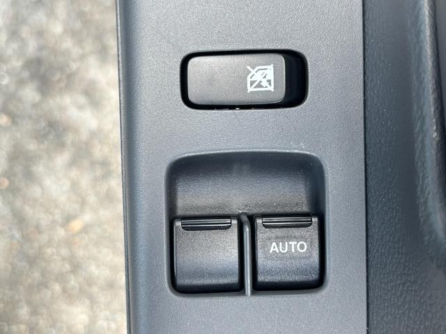 キャリイトラック ＫＣエアコン・パワステ農繁　７型　ＡＭ／ＦＭラジオ　キーレス　デュアルカメラブレーキ｜アイドリングストップシステム｜アッパーメンバーガード｜ハロゲンヘッドランプ｜オートライトシステム｜パワーウィンドー｜電波式キーレスエントリー｜（31枚目）