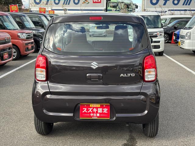 アルト Ｌ　２型　オーディオレス　ハロゲンライト　キーレスエントリー　デュアルカメラブレーキ｜ハロゲンヘッドランプ｜電動格納式ドアミラー｜マニュアルエアコン｜ＵＶカット機能付フロントガラス｜運転席シートヒーター｜電波式キーレスエントリー｜（5枚目）