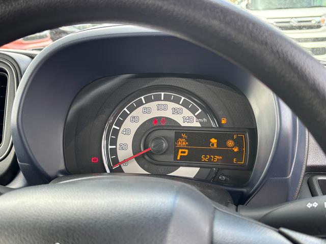 アルト Ｌ　２型　オーディオレス　ハロゲンライト　キーレスエントリー　デュアルカメラブレーキ｜ハロゲンヘッドランプ｜電動格納式ドアミラー｜マニュアルエアコン｜ＵＶカット機能付フロントガラス｜運転席シートヒーター｜電波式キーレスエントリー｜（23枚目）