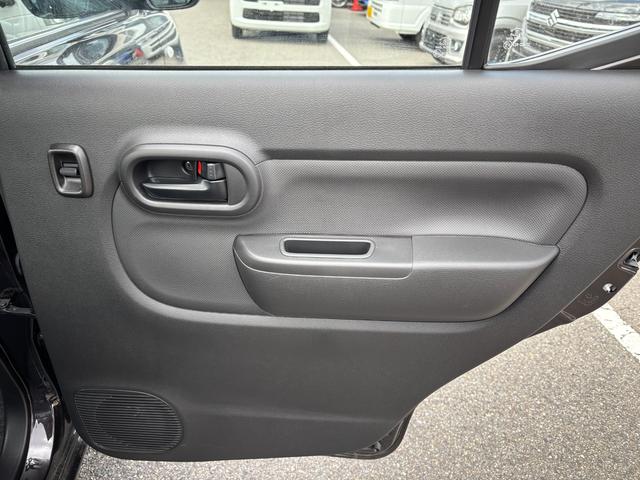 アルト Ｌ　２型　オーディオレス　ハロゲンライト　キーレスエントリー　デュアルカメラブレーキ｜ハロゲンヘッドランプ｜電動格納式ドアミラー｜マニュアルエアコン｜ＵＶカット機能付フロントガラス｜運転席シートヒーター｜電波式キーレスエントリー｜（53枚目）