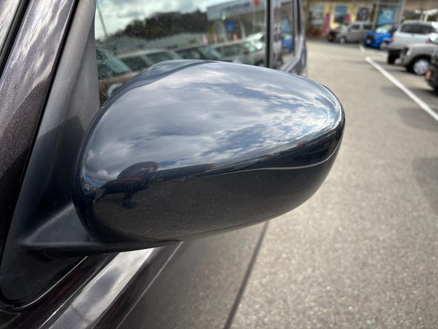 アルト Ｌ　２型　オーディオレス　ＬＥＤヘッドランプ　キーレス　デュアルカメラブレーキ｜ＬＥＤヘッドランプ｜電動格納式ドアミラー｜フルオートエアコン｜全面ＵＶカット機能付ガラス｜シートヒーター｜電波式キーレスエントリー｜（28枚目）