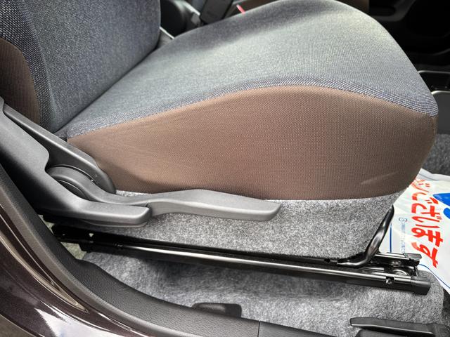 アルト Ｌ　２型　オーディオレス　ＬＥＤヘッドランプ　キーレス　デュアルカメラブレーキ｜ＬＥＤヘッドランプ｜電動格納式ドアミラー｜フルオートエアコン｜全面ＵＶカット機能付ガラス｜シートヒーター｜電波式キーレスエントリー｜（40枚目）