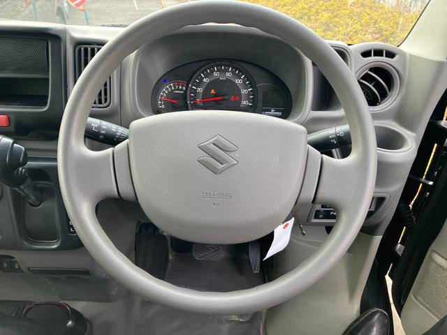 エブリイ ＰＡリミテッド　６型　衝突被害軽減ブレーキ　両側スライドドア　デュアルカメラブレーキ｜後退時ブレーキサポート｜ハロゲンヘッドランプ｜アイドリングストップシステム｜マニュアルエアコン｜電波式キーレスエントリー｜ＵＳＢ電源ソケット｜（16枚目）