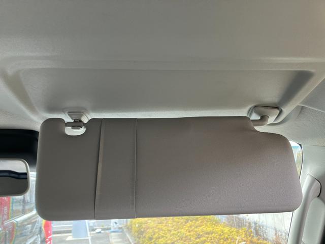 エブリイ ＰＡリミテッド　６型　衝突被害軽減ブレーキ　両側スライドドア　デュアルカメラブレーキ｜後退時ブレーキサポート｜ハロゲンヘッドランプ｜アイドリングストップシステム｜マニュアルエアコン｜電波式キーレスエントリー｜ＵＳＢ電源ソケット｜（31枚目）